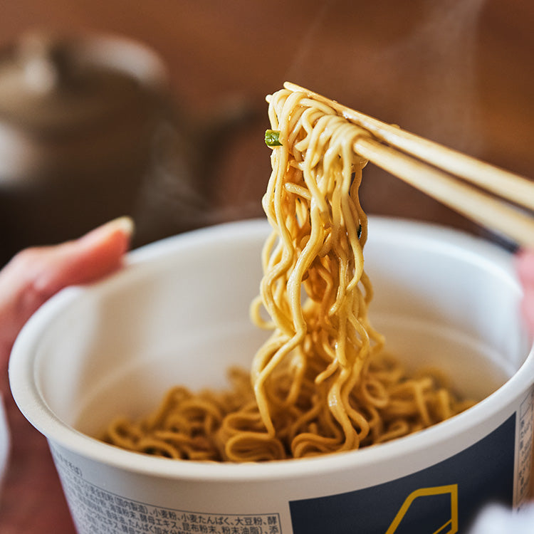 BASE YAKISOBA 鰹魚醬油撈麵